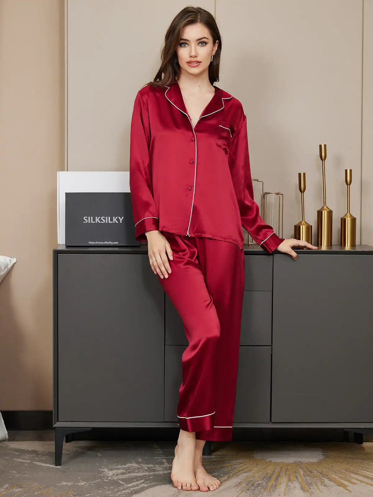 Women's 100% Mulberry Silk Long Sleeve Button Up Pajamas Set