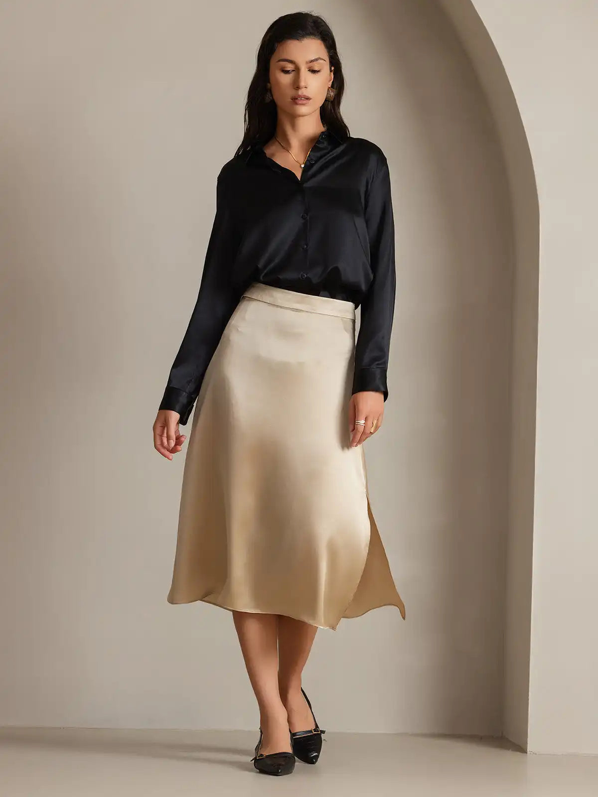 19Momme Silk Long Sleeve Lapel Collar Women's Shirt with Button Up Design