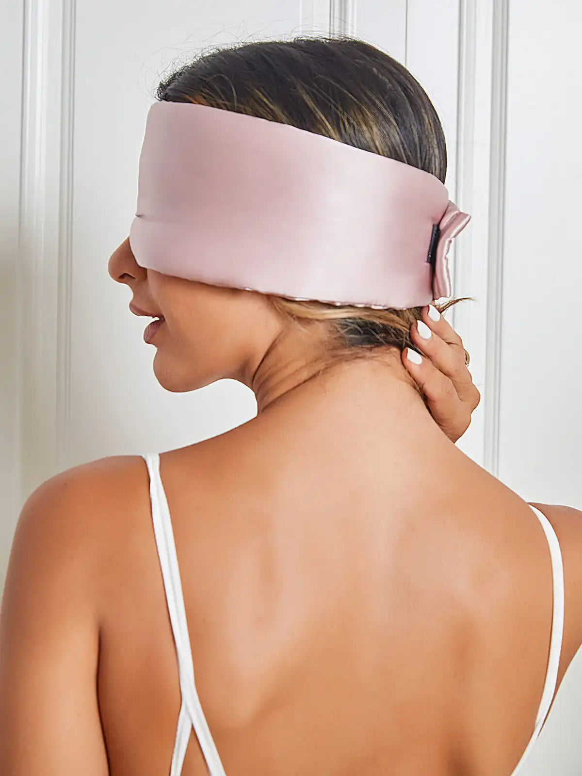 100% Mulberry Silk One Piece Silk Sleep Eye Mask With Velcro