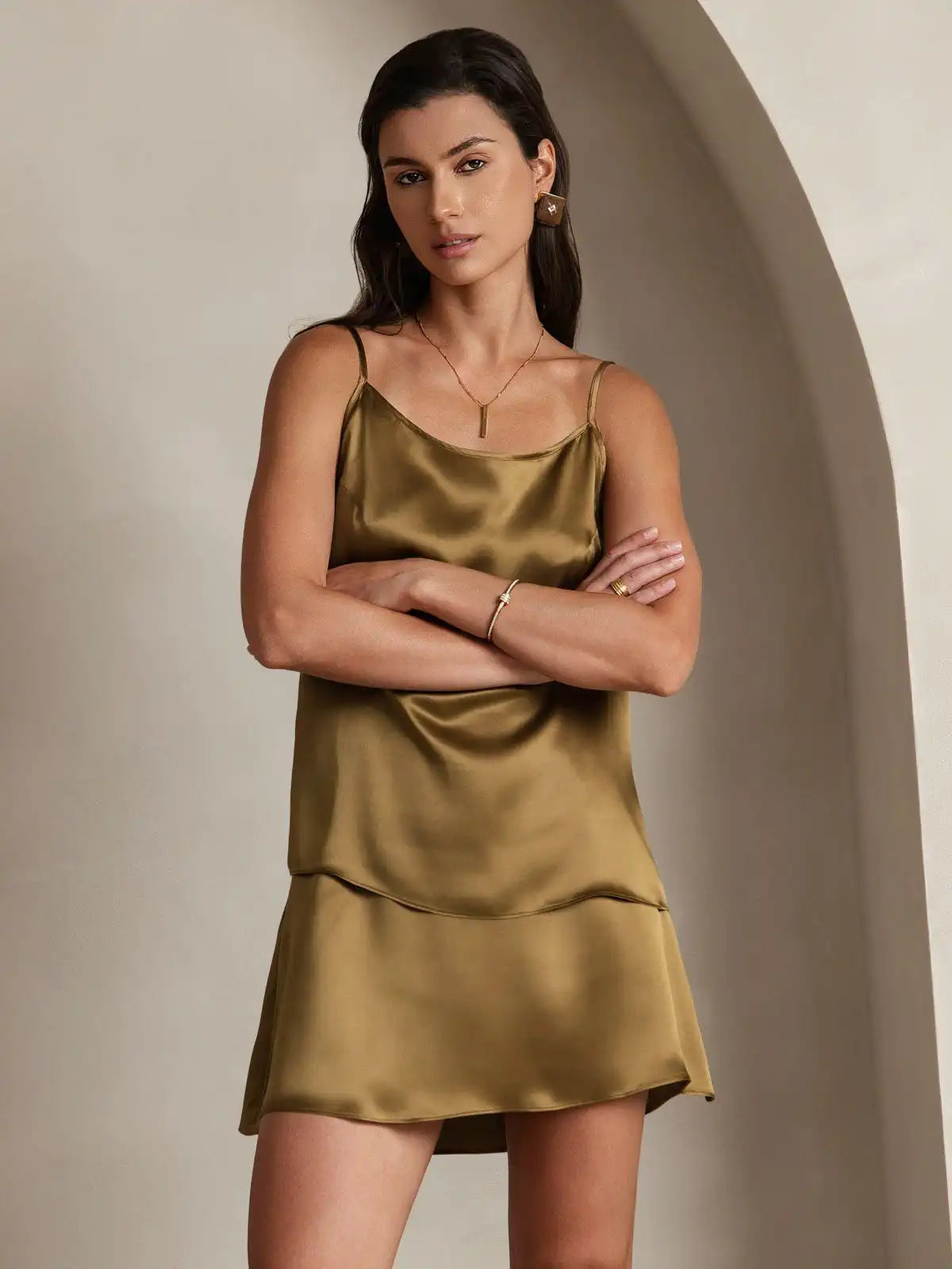 19Momme Silk Spaghetti Strap Round Neck Camisoles