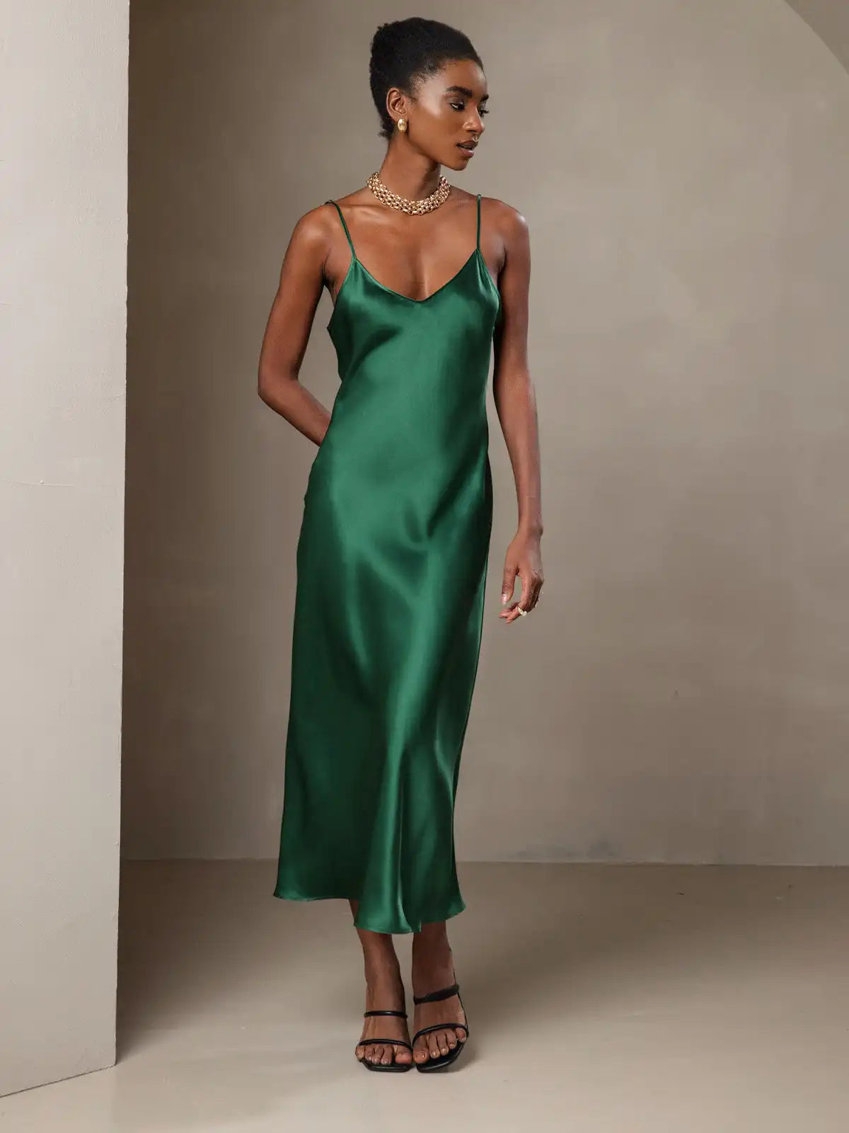 100% Mulberry Silk Spaghetti Strap V Neck Midi Dress