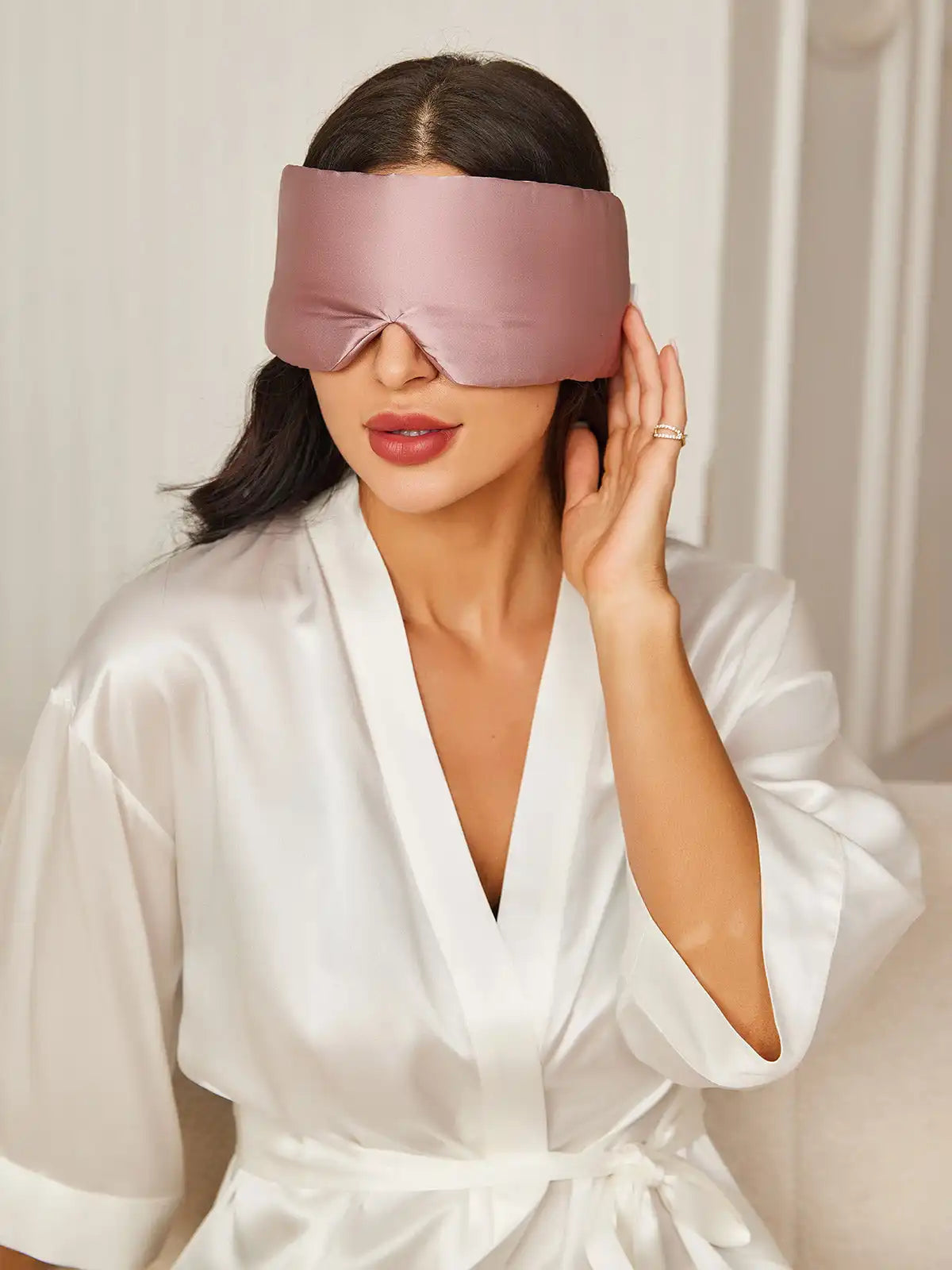 100% Mulberry Silk One Piece Silk Sleep Eye Mask With Velcro