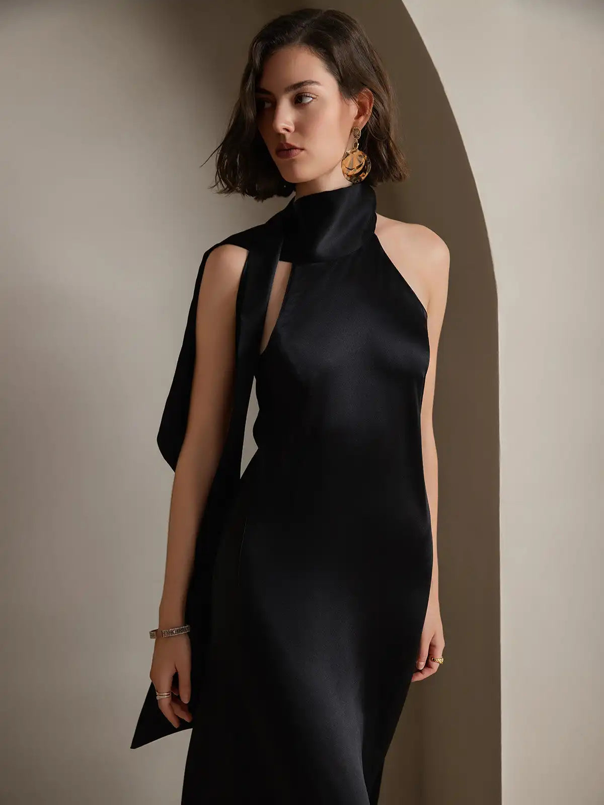 19Momme Silk Sleeveless Tie Neck Midi Dress