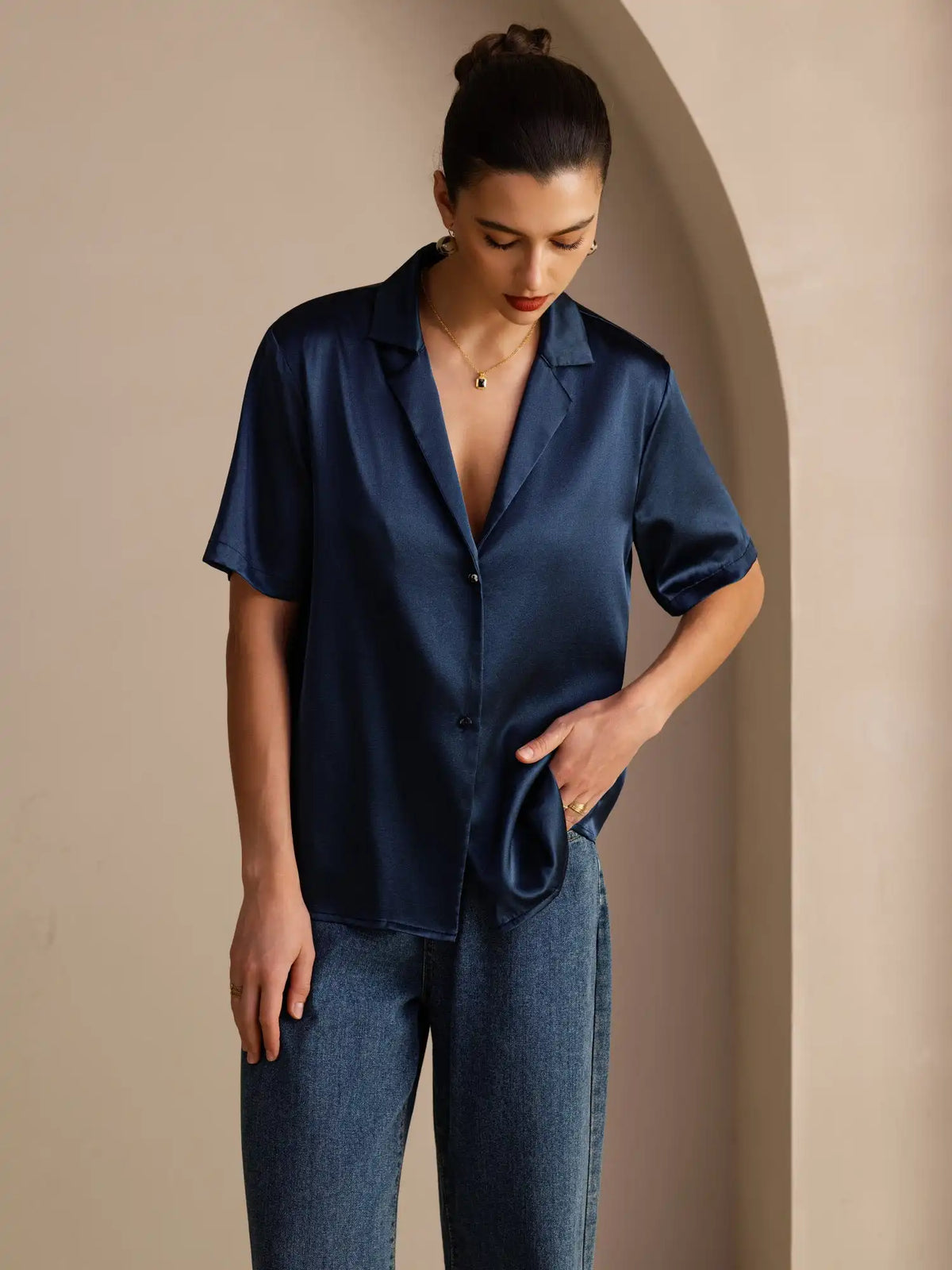 19Momme Silk Short Sleeve Notched Lapel Women's Shirt with Button Up Design