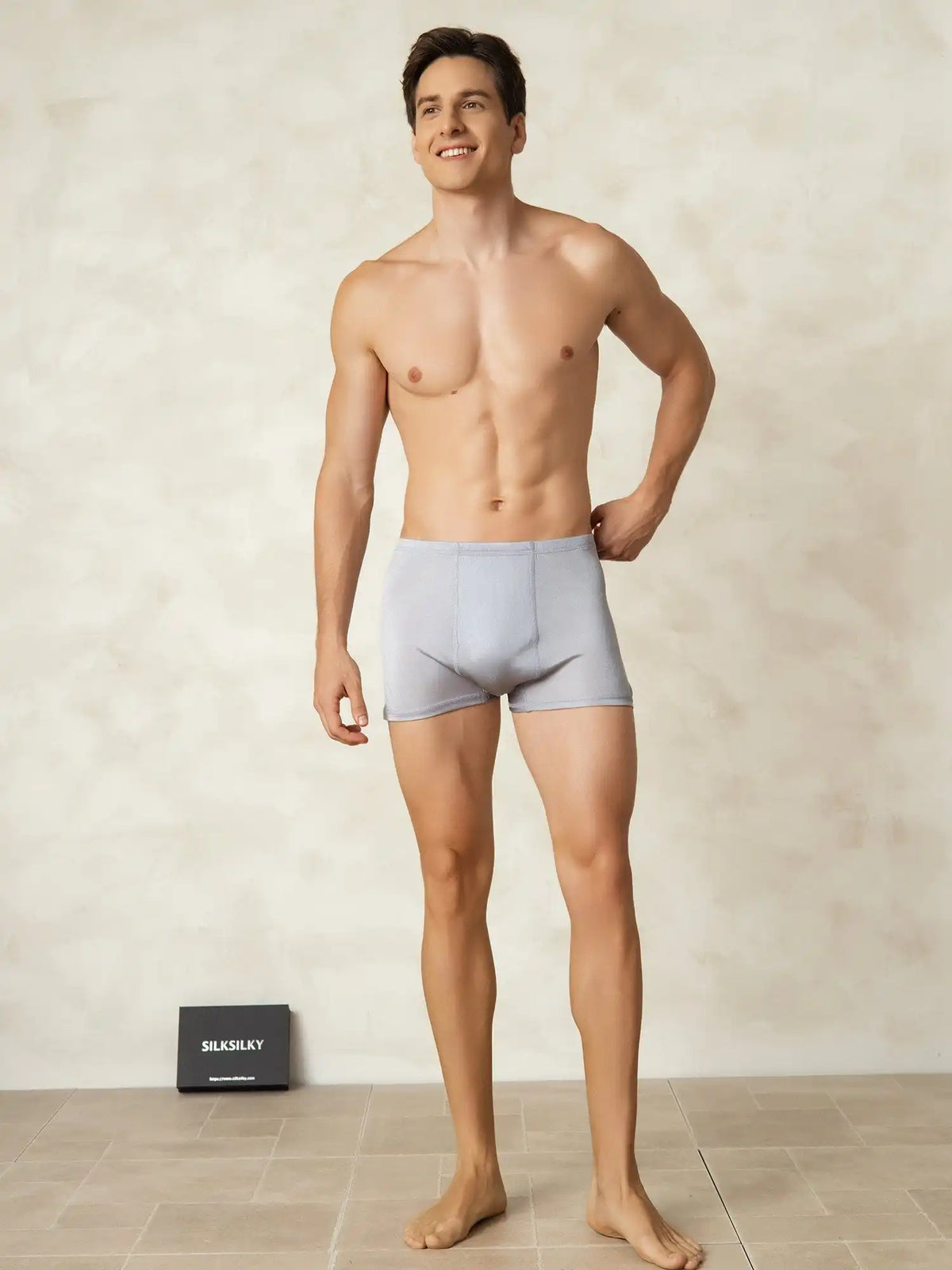 100% Mulberry Silk Men‘s Boxers Underwear