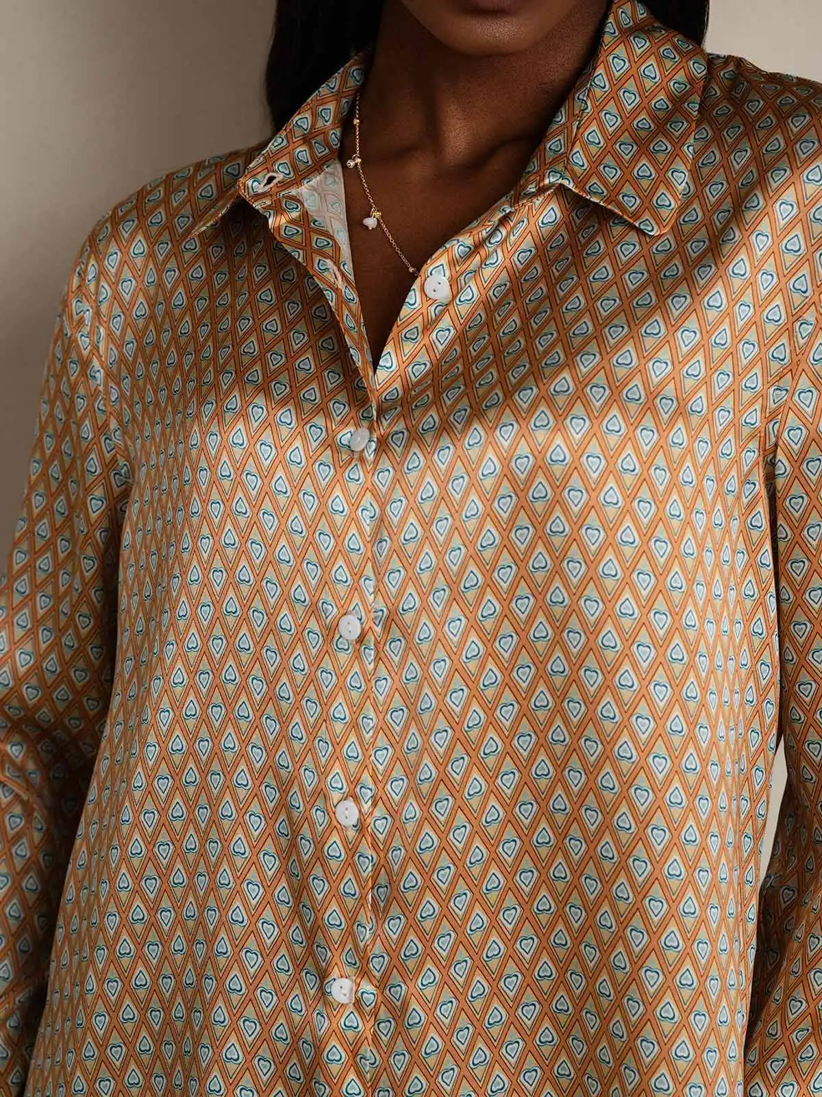 Women’s 19 Momme Silk Long Sleeves Button-Up Shirt