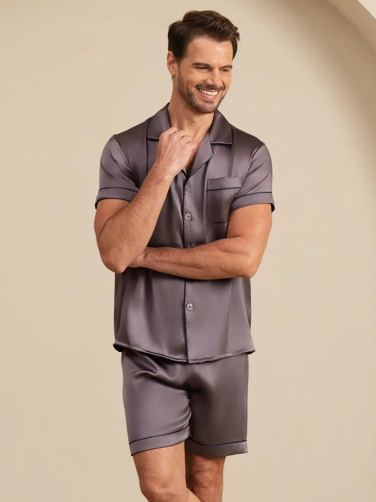100% Mulberry Silk Short Sleeve Notch Collar Men's Pajamas Set with Shorts