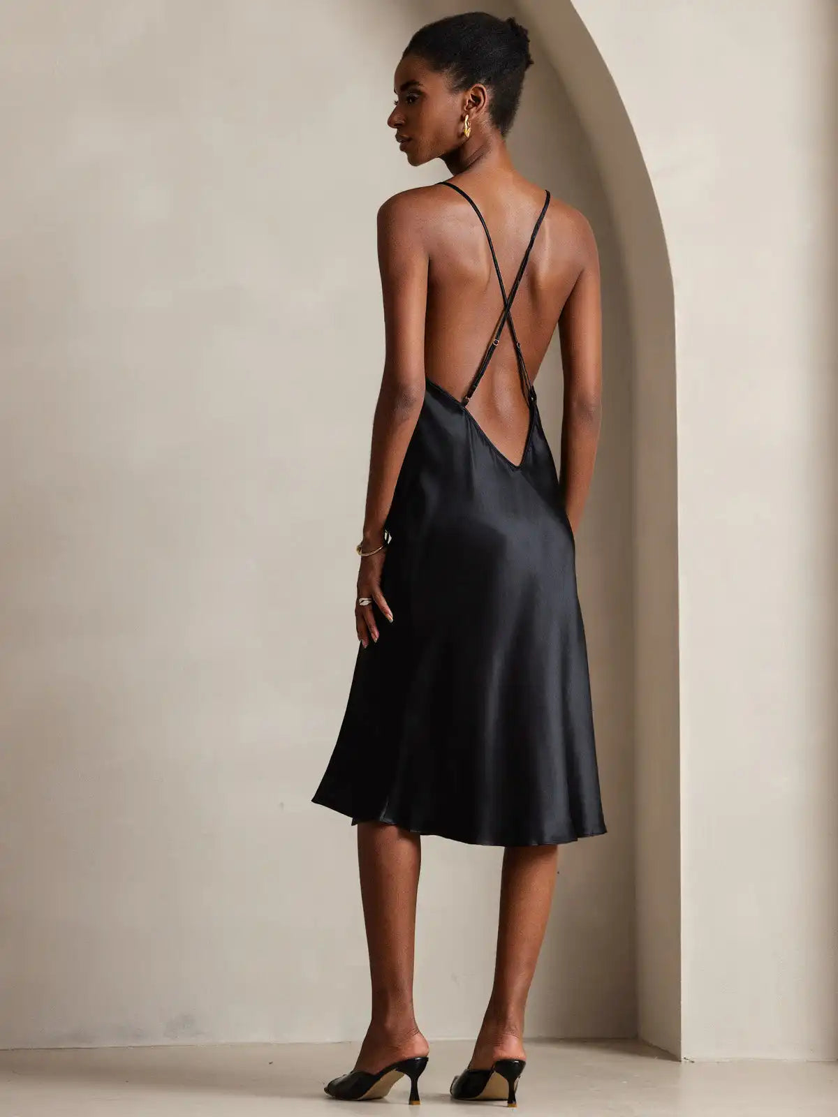 Elegant 100% Mulberry Silk Cross Backless Midi Dress with Side Slit