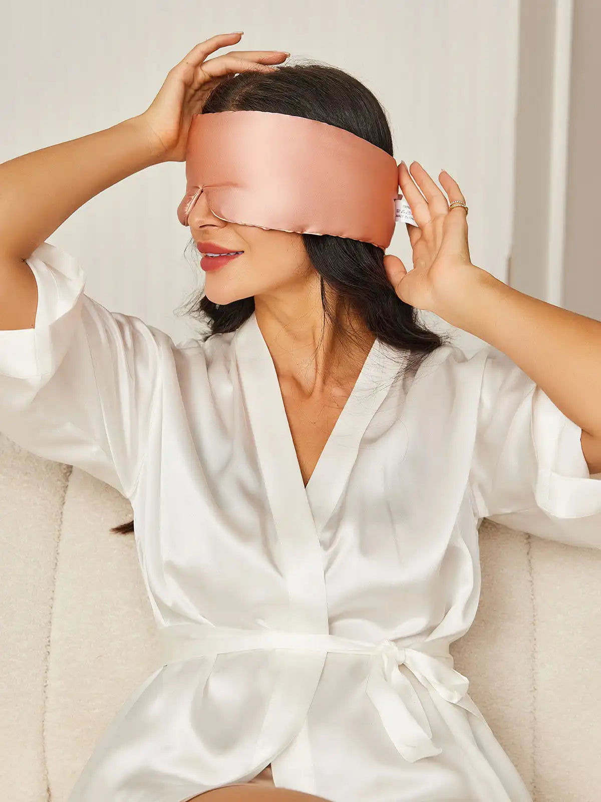 100% Mulberry Silk One Piece Silk Sleep Eye Mask With Velcro