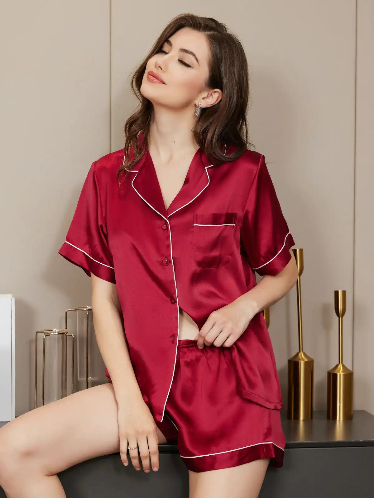 100% Mulberry Silk Short Sleeve Notch Collar Above the Knee Women's Pajamas Set