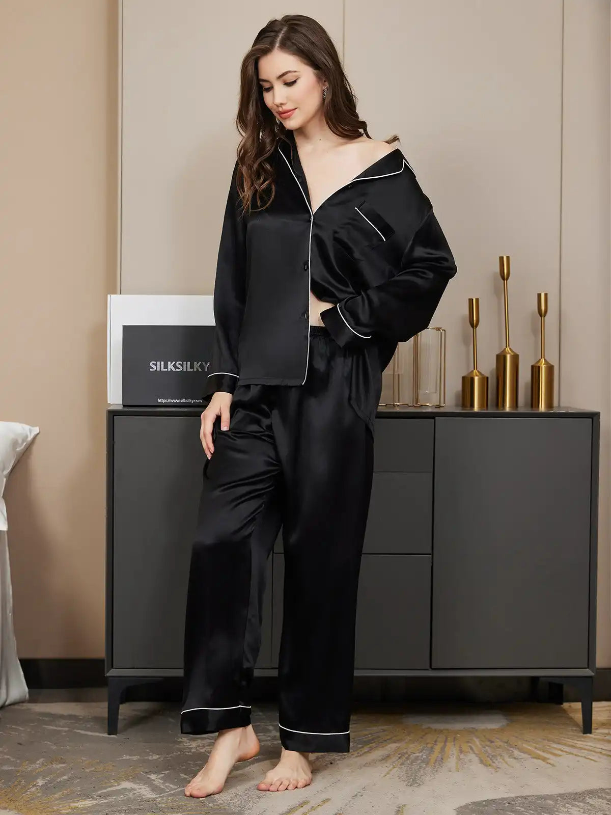 Women's 100% Mulberry Silk Long Sleeve Button Up Pajamas Set