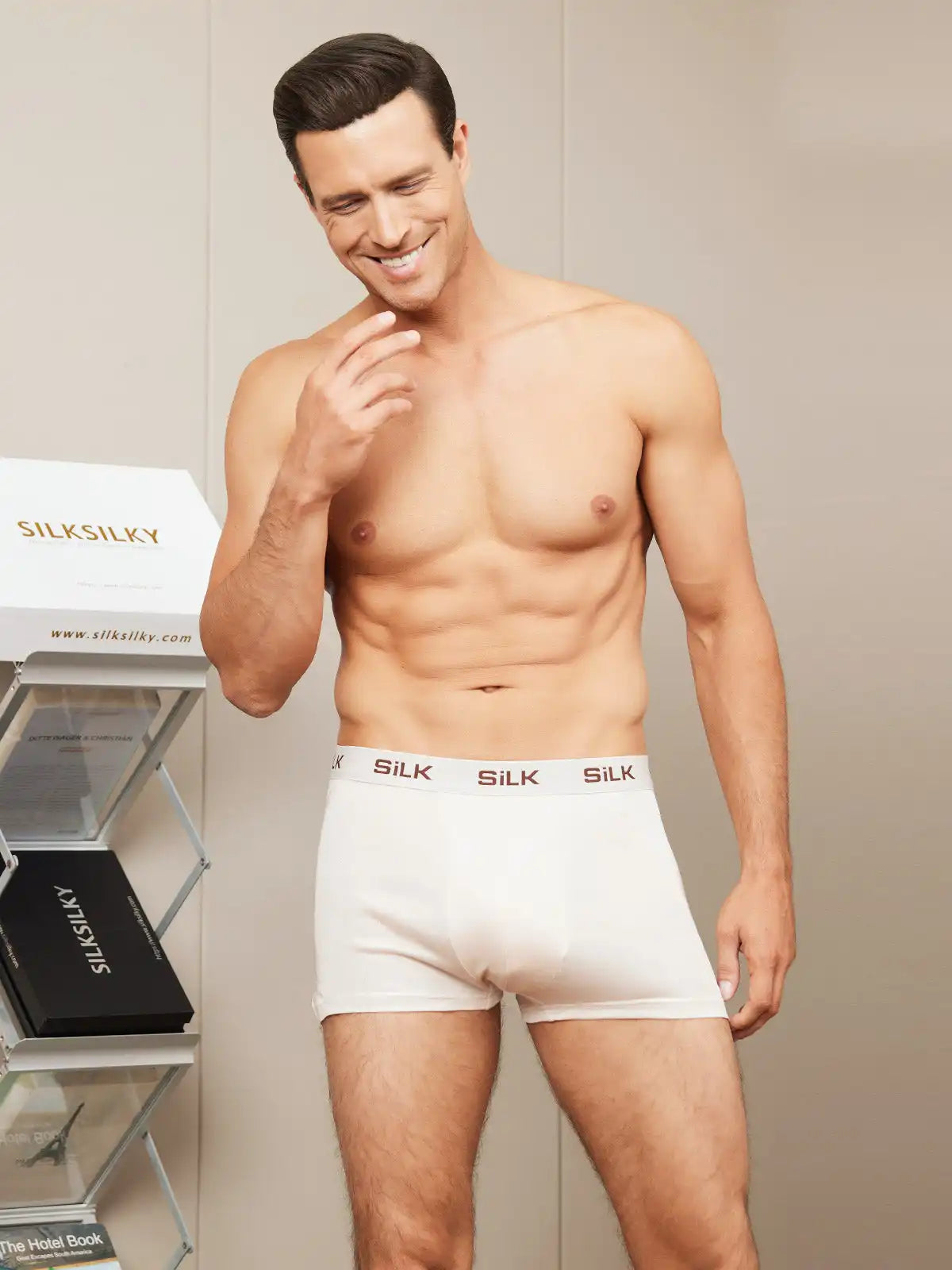 Men‘s Ultra Soft Comfy 100% Mulberry Silk Boxer Underwear
