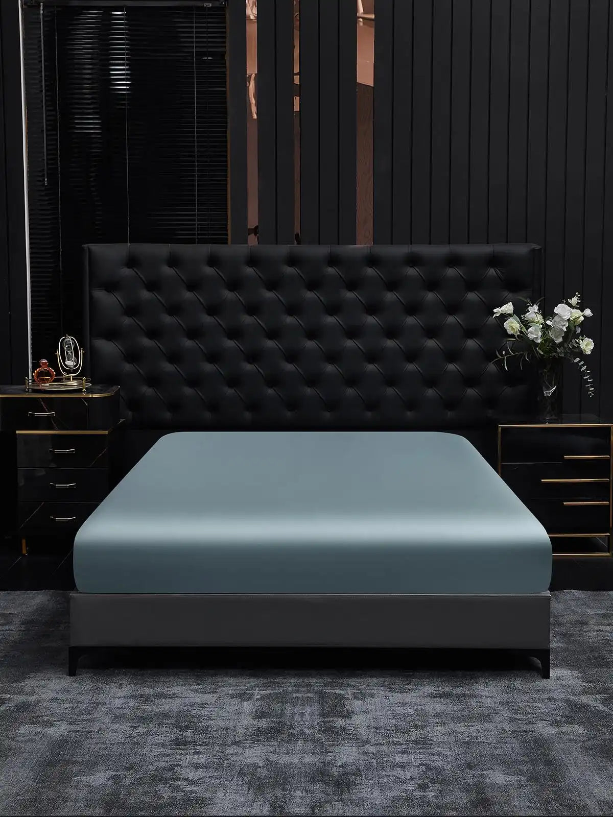 19Momme Mulberry Silk Seamless Fitted Sheet