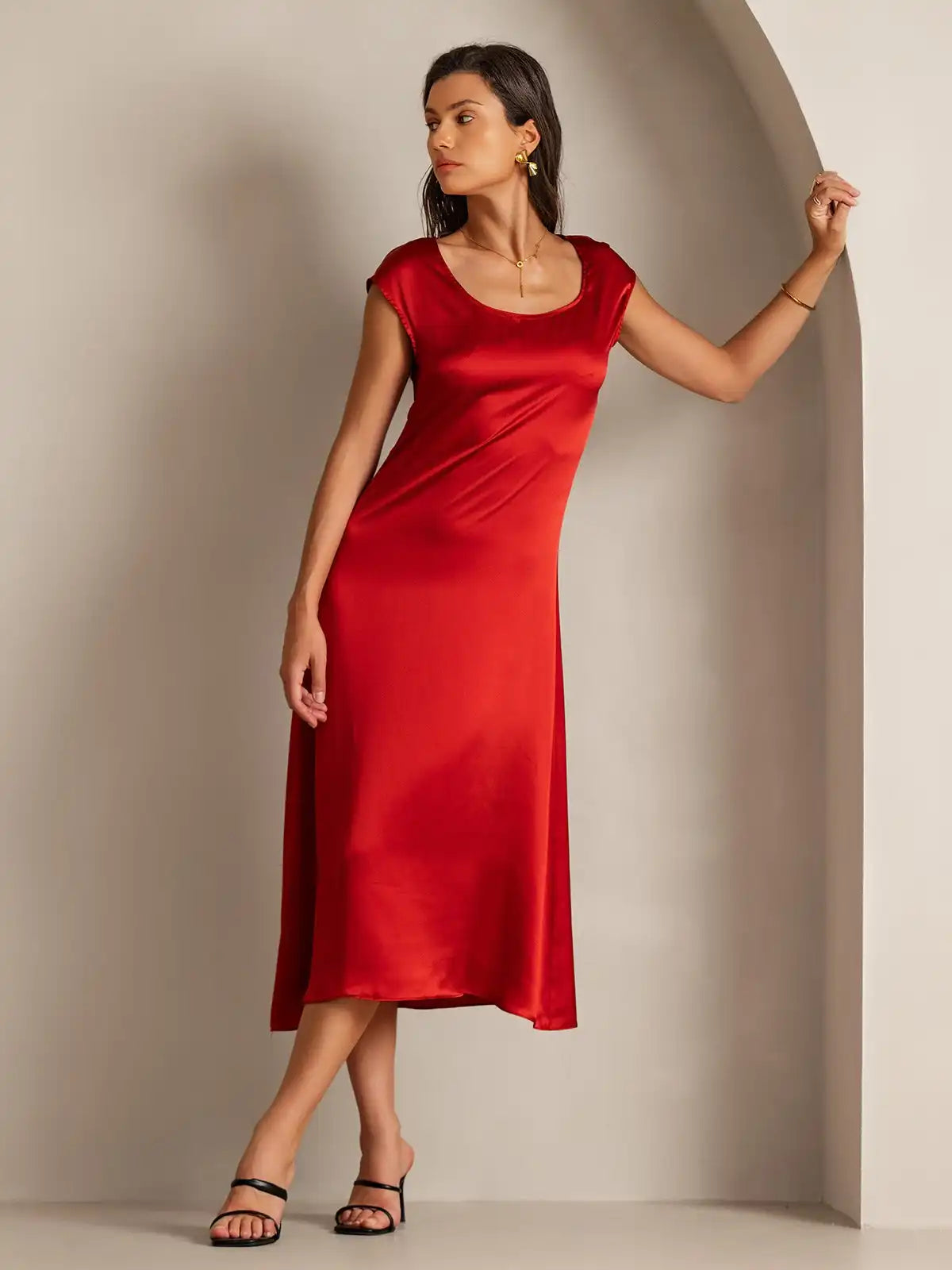 19Momme Silk Cap Sleeve Round Neck Midi Dress