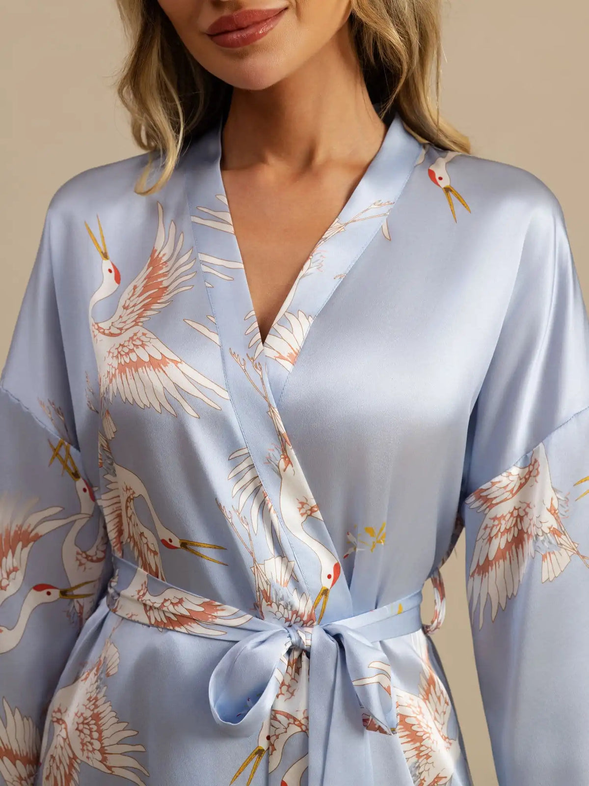 19Momme Women's 100% Mulberry Silk Crane Print 3/4 Sleeve Short Kimono Robe