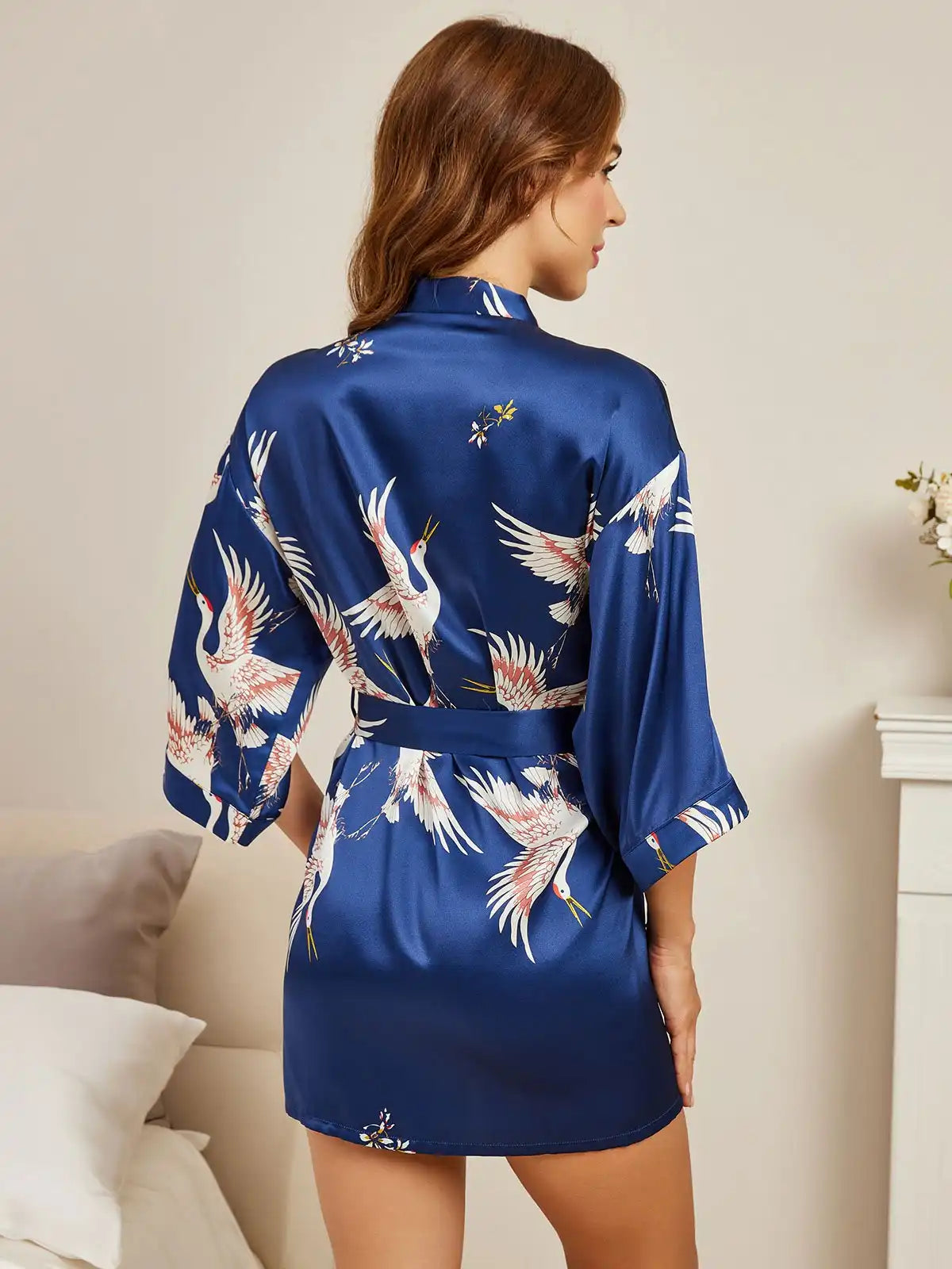 19Momme 100% Mulberry Silk Crane Print 3/4 Sleeve Short Women's Kimono Robe with Wrap Design