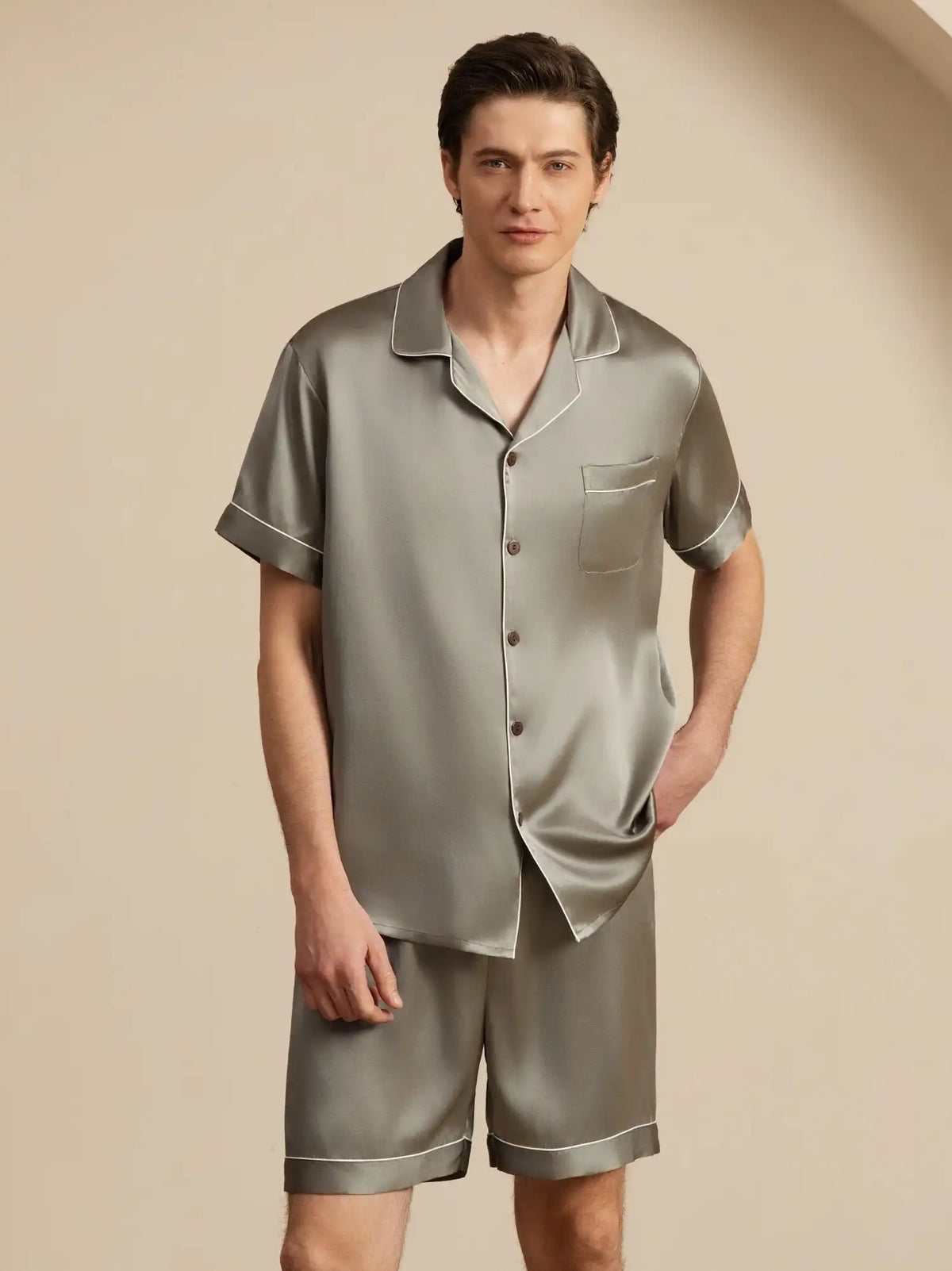100% Mulberry Silk Short Sleeve Notch Collar Men's Pajamas Set with Shorts