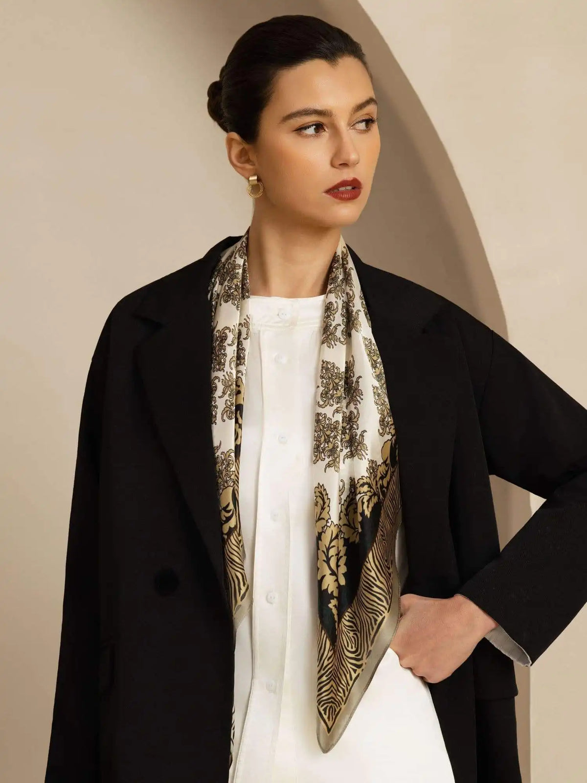 100% Mulberry Silk Vintage-Inspired Pattern  Square Scarf - Size 90x90cm