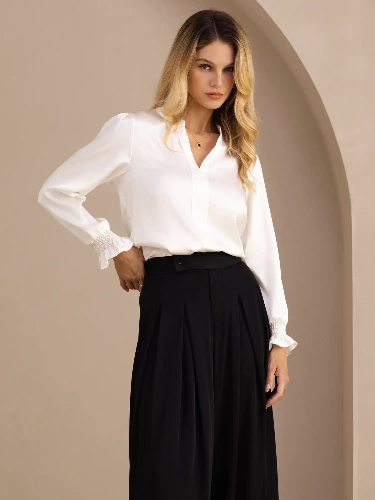 19Momme Silk Women’s Split Neck Long Sleeve Blouse