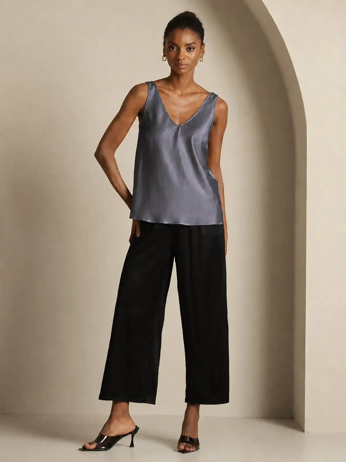 19Momme Silk Sleeveless V Neck Women's Tank Top with V Back Design