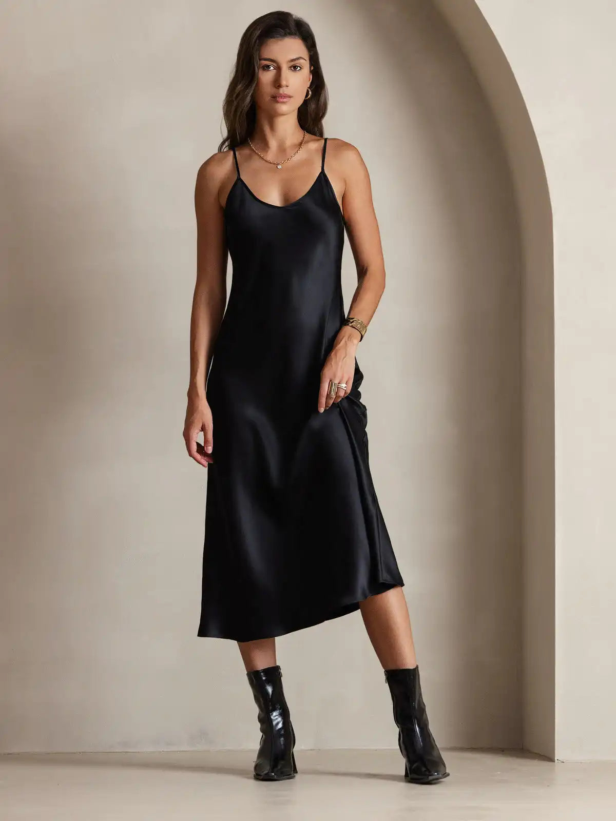 100% Mulberry Silk Spaghetti Strap V Neck Midi Dress