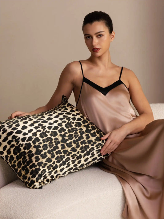 19 Momme Artistic Leopard Printed 100% Mulberry Silk Pillowcase – Envelope Closure