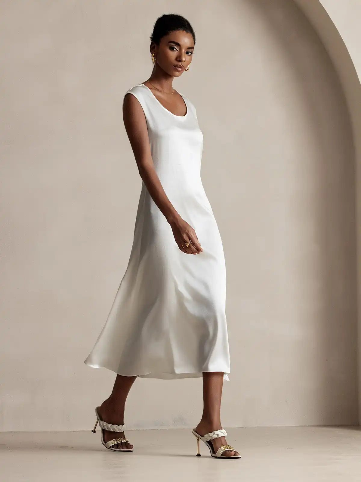 19Momme Silk Cap Sleeve Round Neck Midi Dress