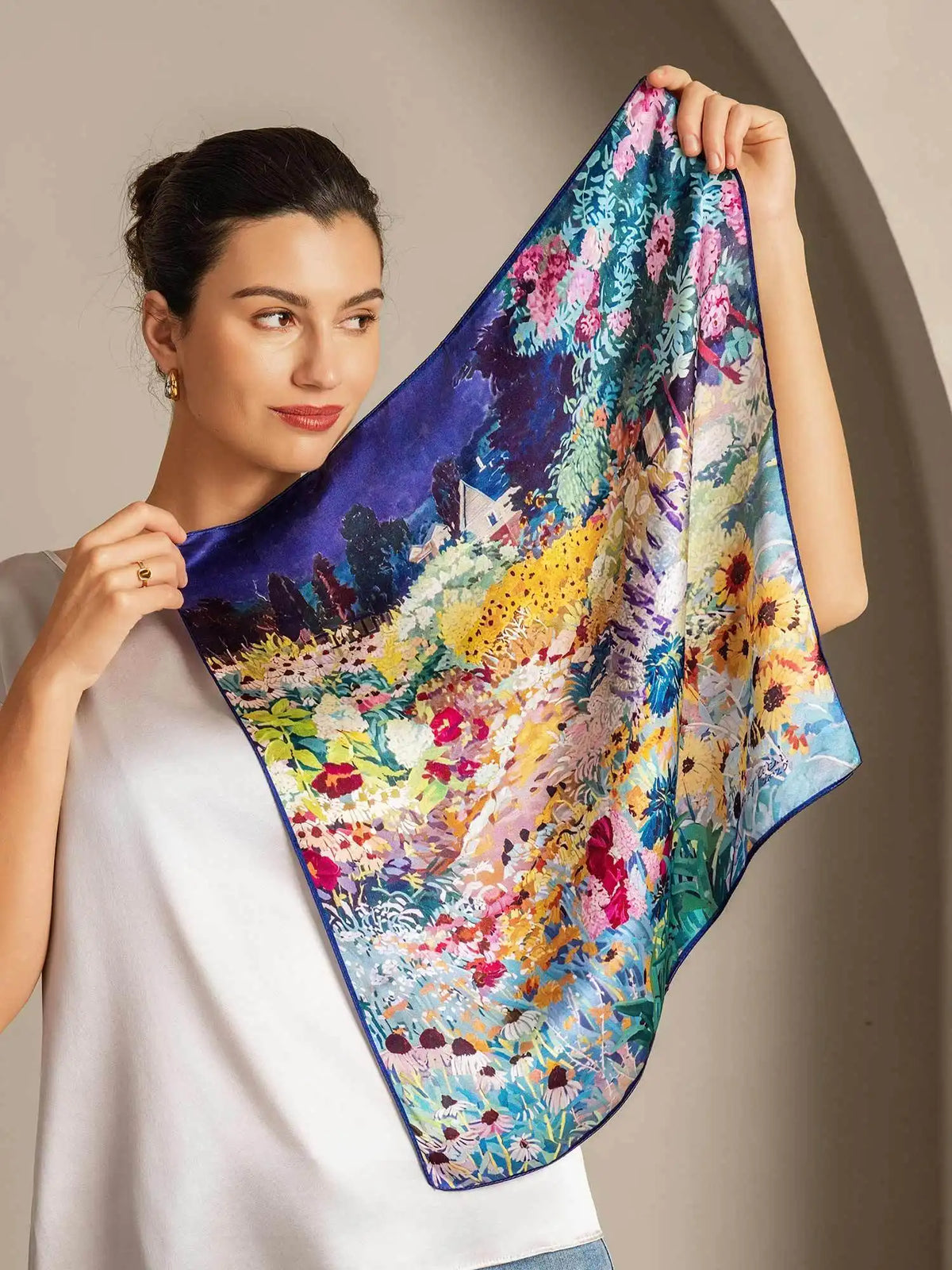 100% Mulberry Silk Printed Square Scarf 53*53 cm