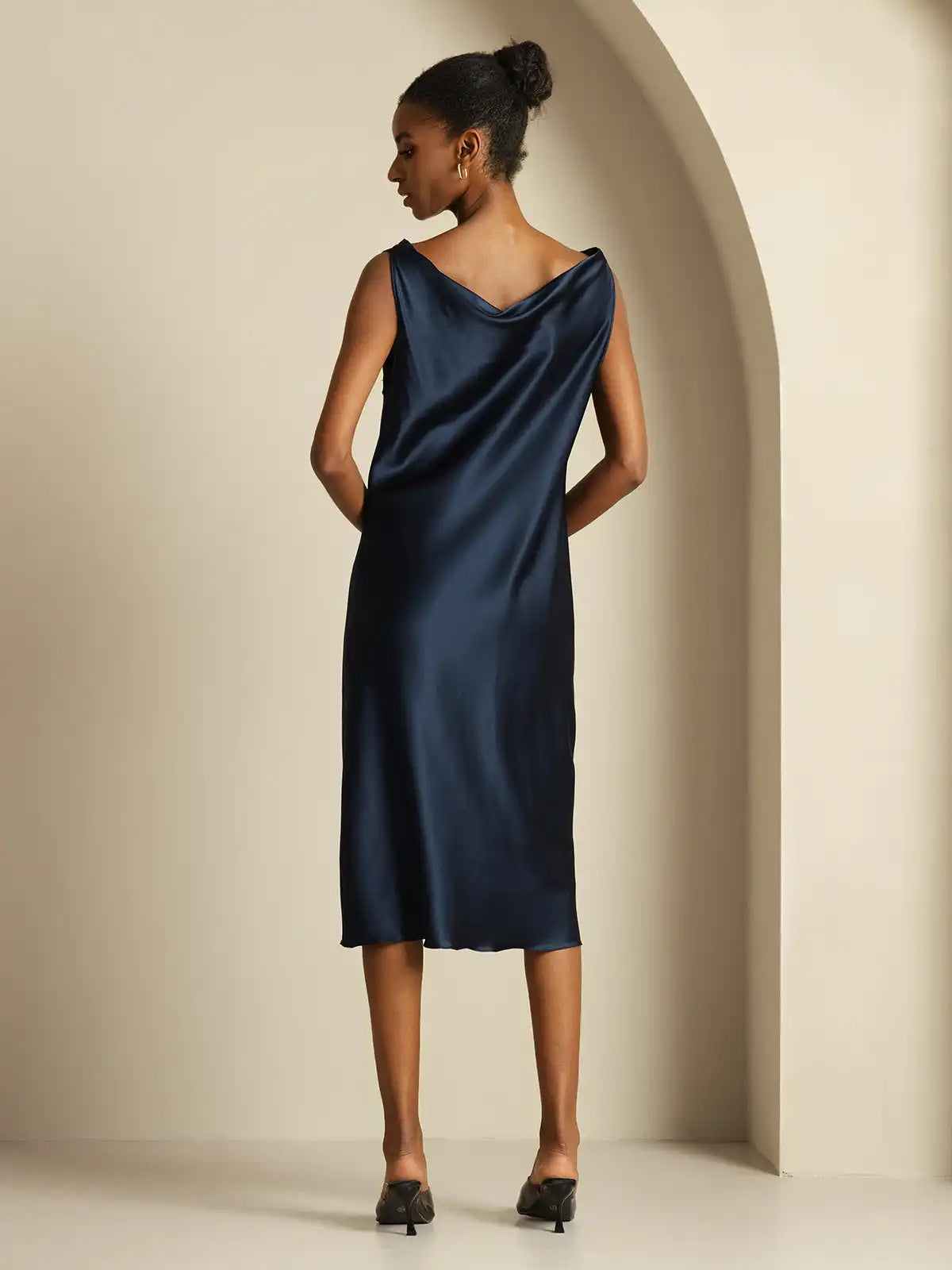 19Momme Silk Sleeveless Cowl Neck Knee Elegant Dress