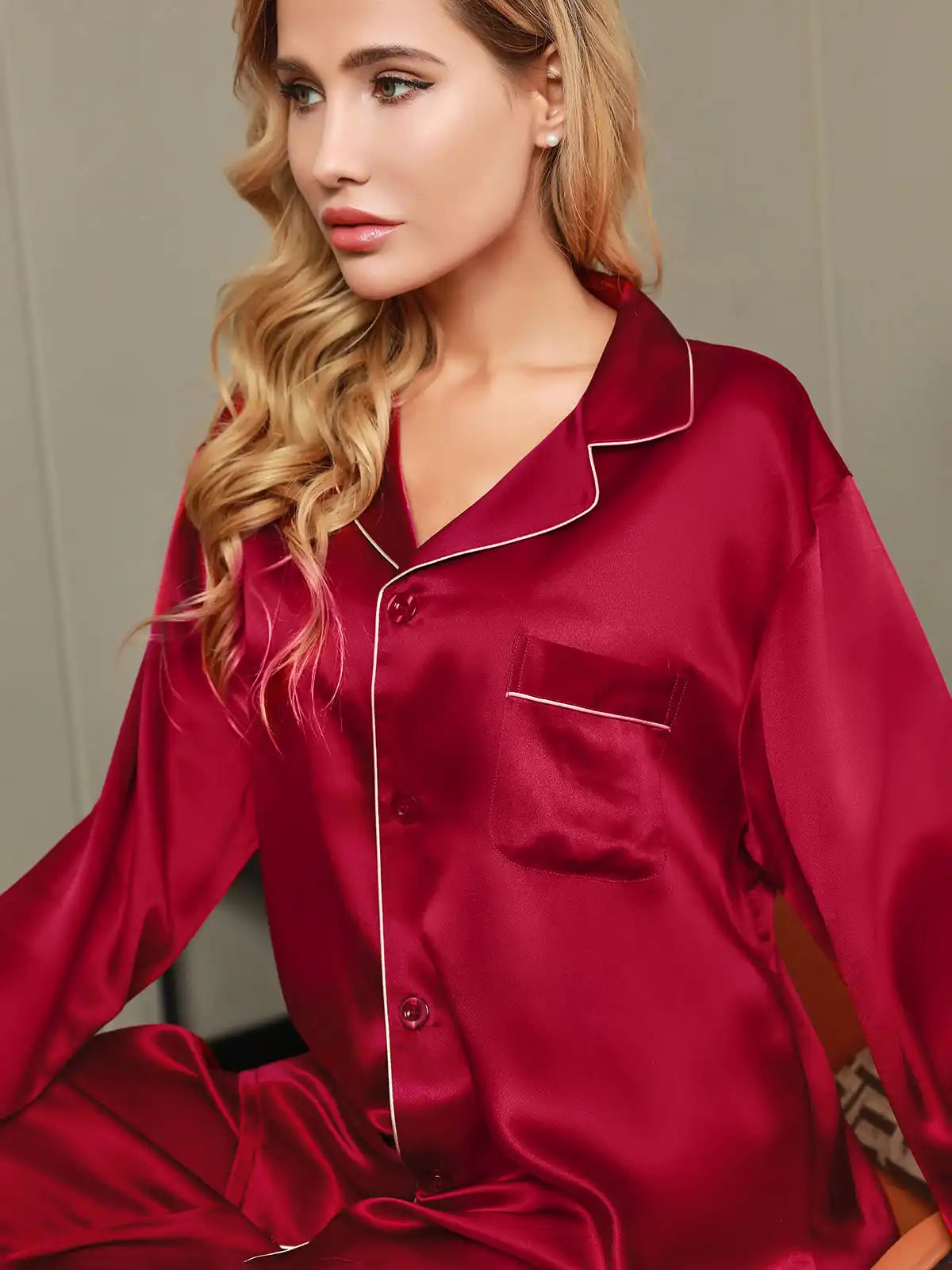 Women's 100% Mulberry Silk Long Sleeve Notch Collar Pajamas Set