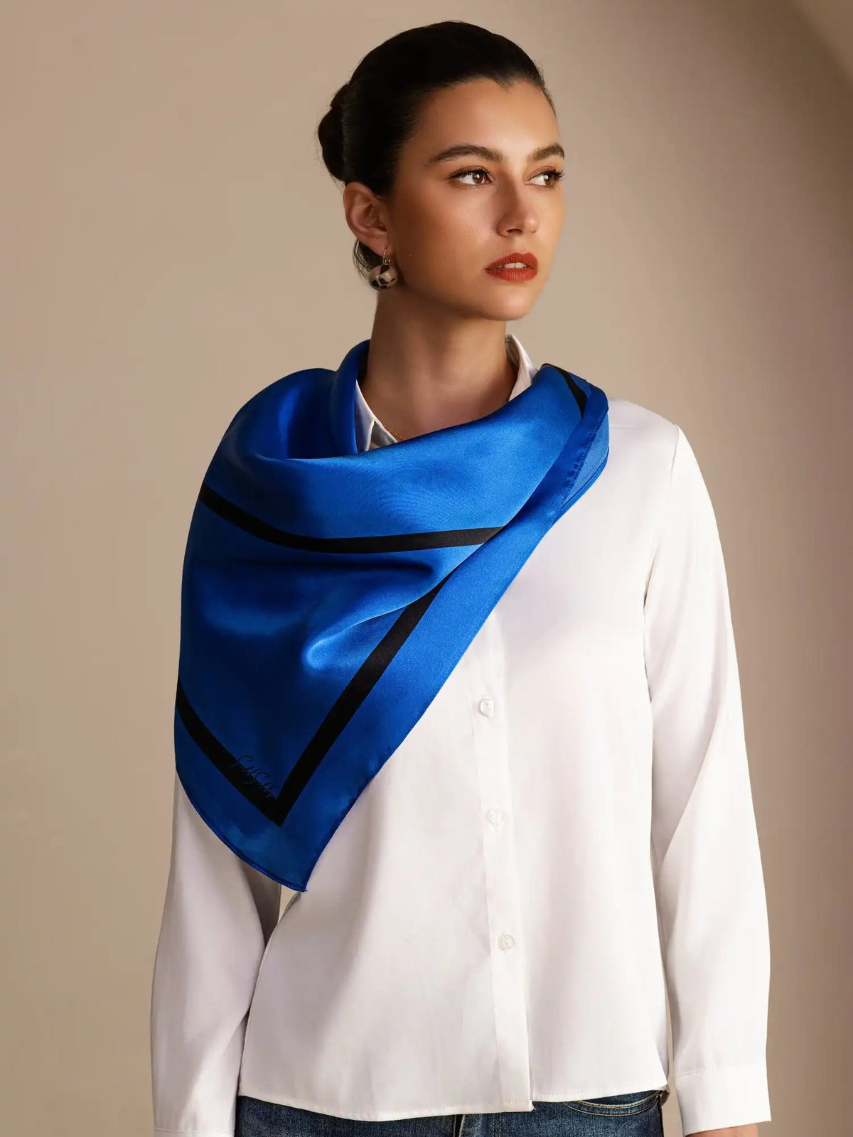 100% Mulberry Silk Geometric Block Pattern Scarf - Size 90x90cm