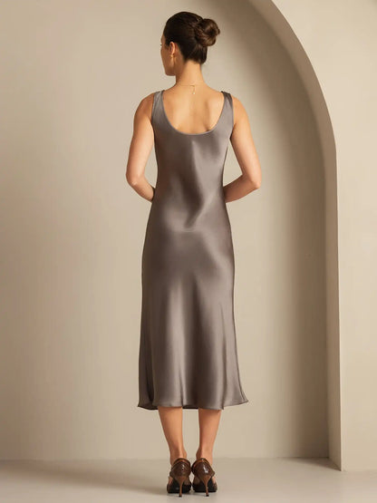 100% Mulberry Silk Sleeveless U Neck Midi Long Dress