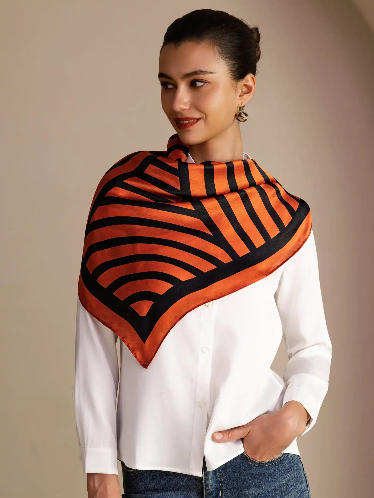 100% Mulberry Silk Semicircular Geometry Printed Scarf - Size 90x90cm