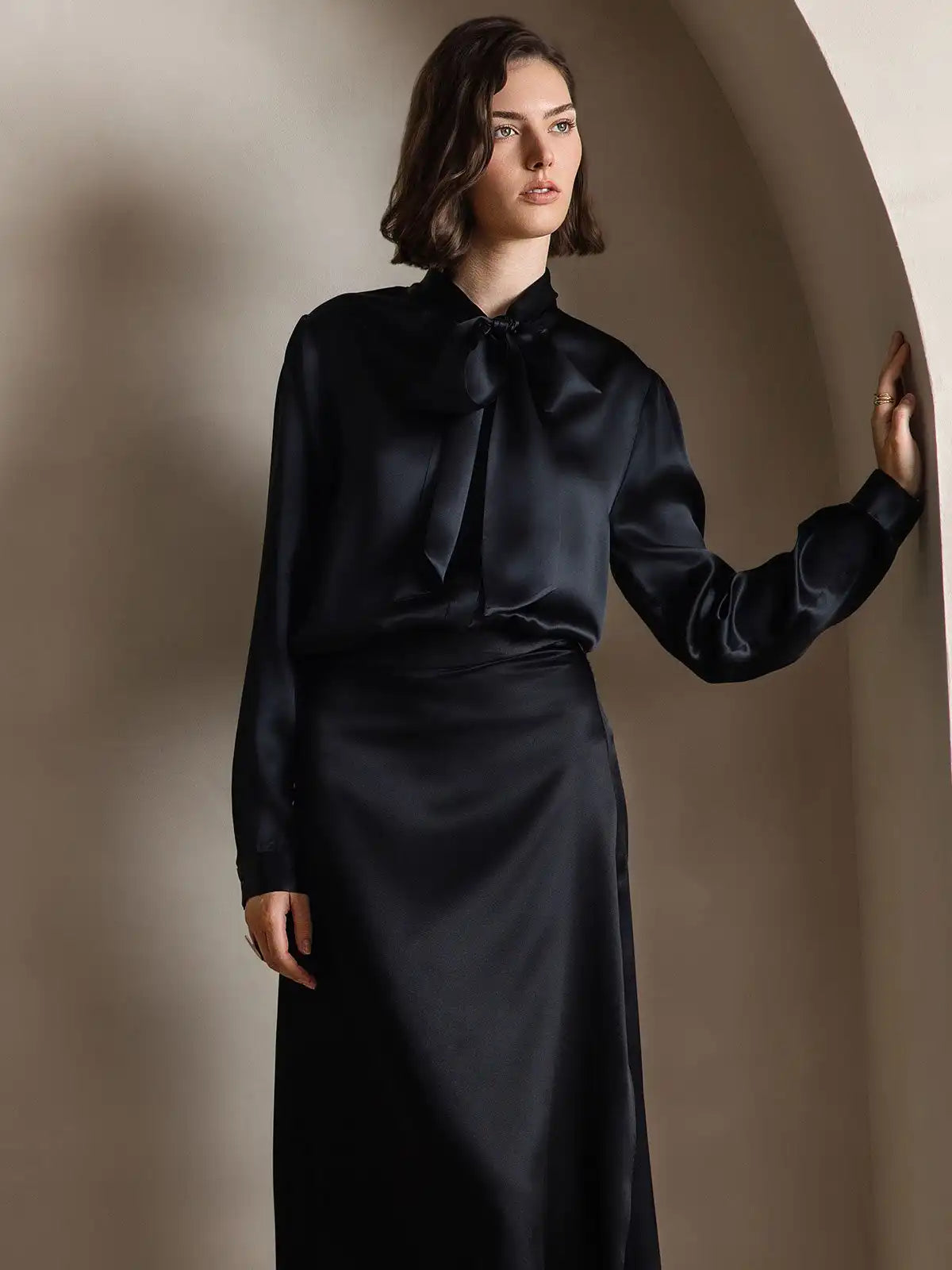 19Momme Silk Long Sleeve Tie Neck Elegant Blouse