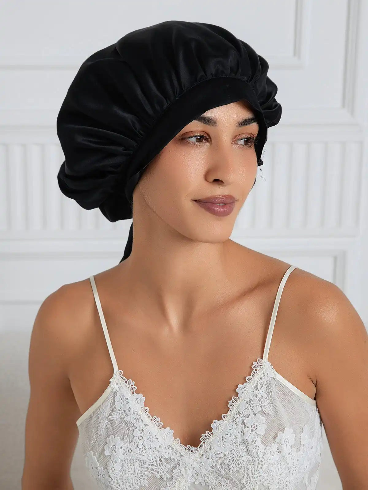 100% Mulberry Silk Elegant Bonnet with Long Ribbons