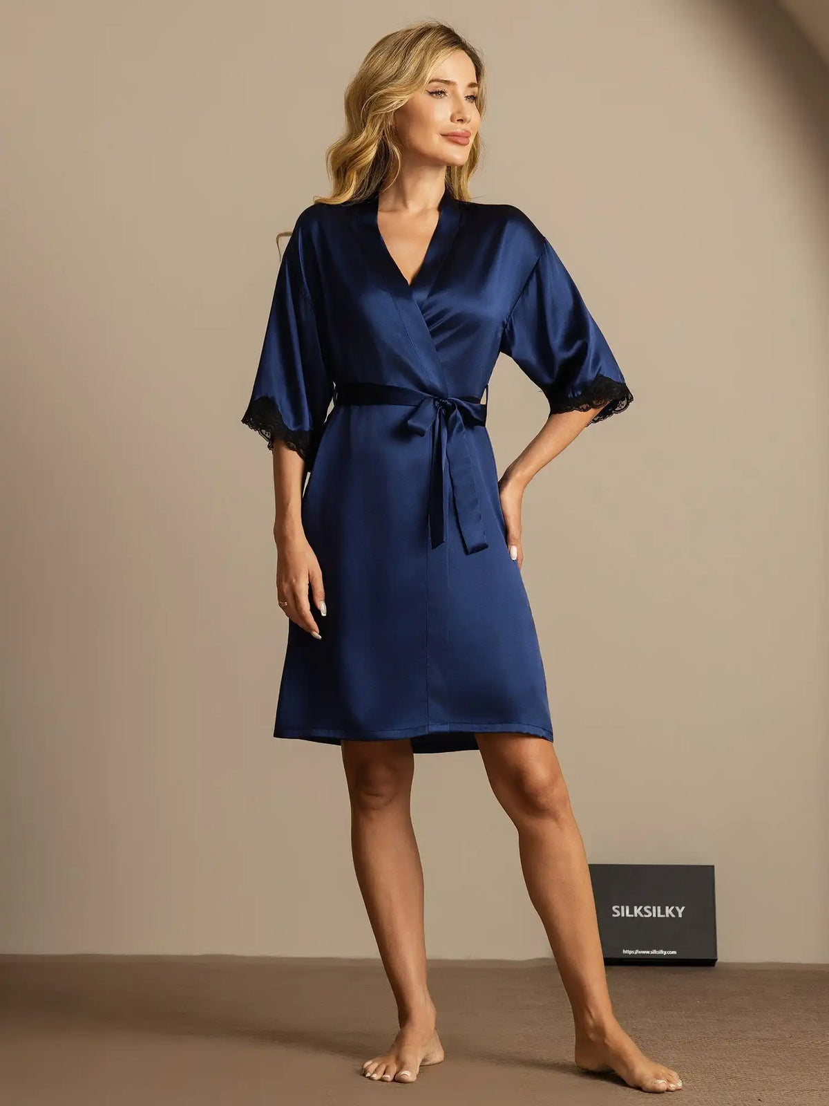 100% Mulberry Silk Basic Women's Robe with Lace Design