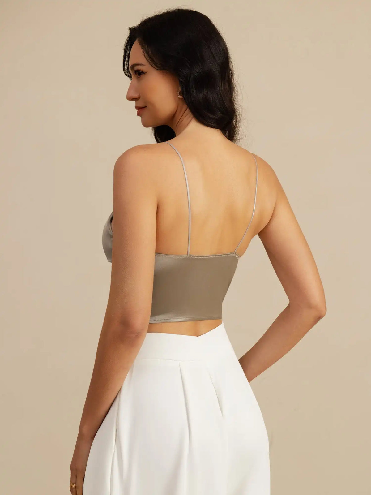 19Momme Silk Crop Top Spaghetti Strap V Neck Camisoles with Built-in Bra
