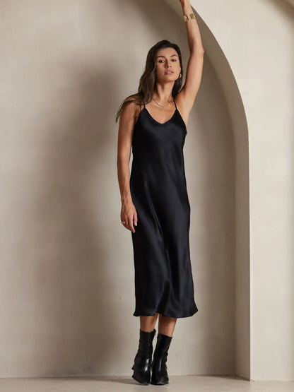 100% Mulberry Silk Spaghetti Strap V Neck Midi Dress