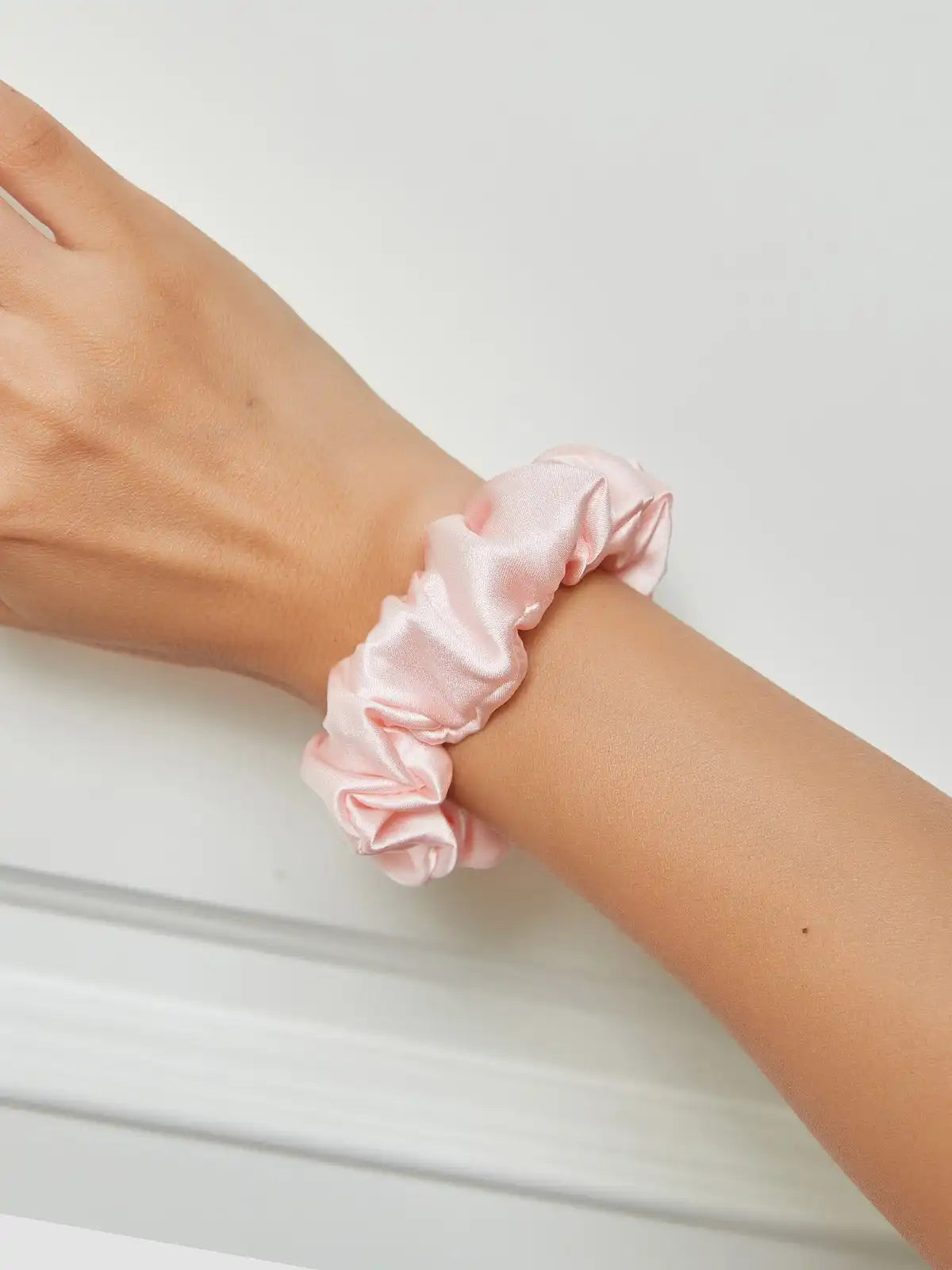 100% Mulberry Silk Soft Classic Hair Scrunchie - 2cm