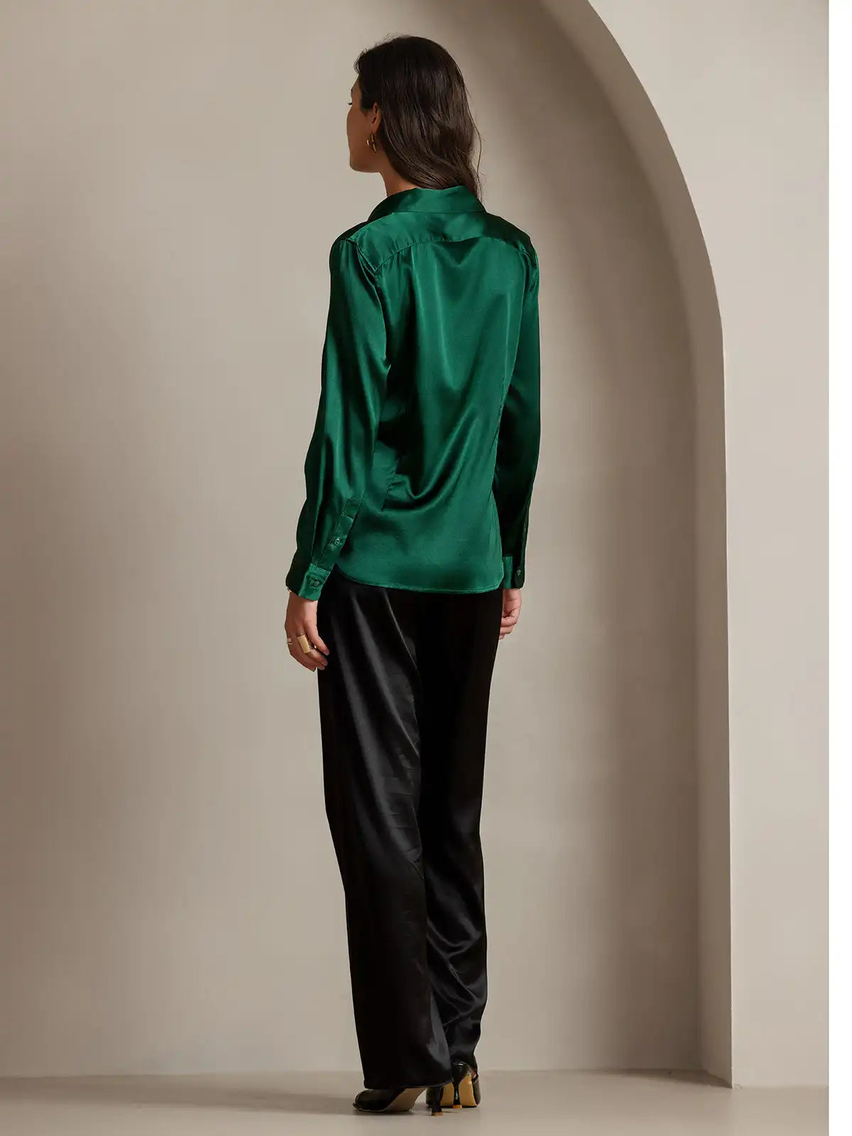 Women’s 19 Momme Silk Long Sleeves Button-Up Shirt