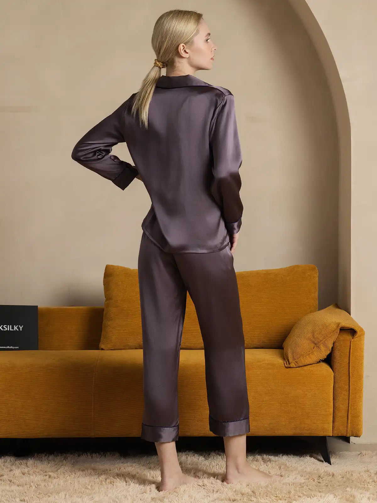 Women's 100% Mulberry Silk Long Sleeve Button Up Pajamas Set