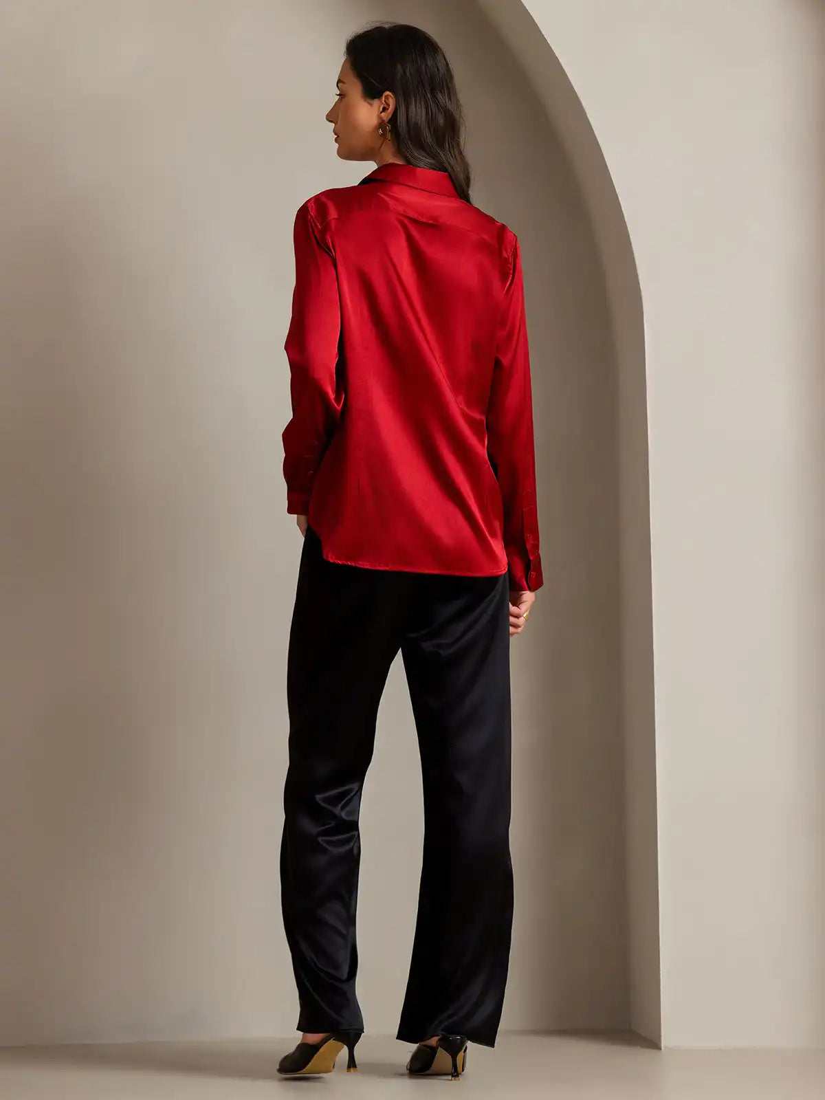19Momme Silk Long Sleeve Lapel Collar Women's Shirt with Button Up Design
