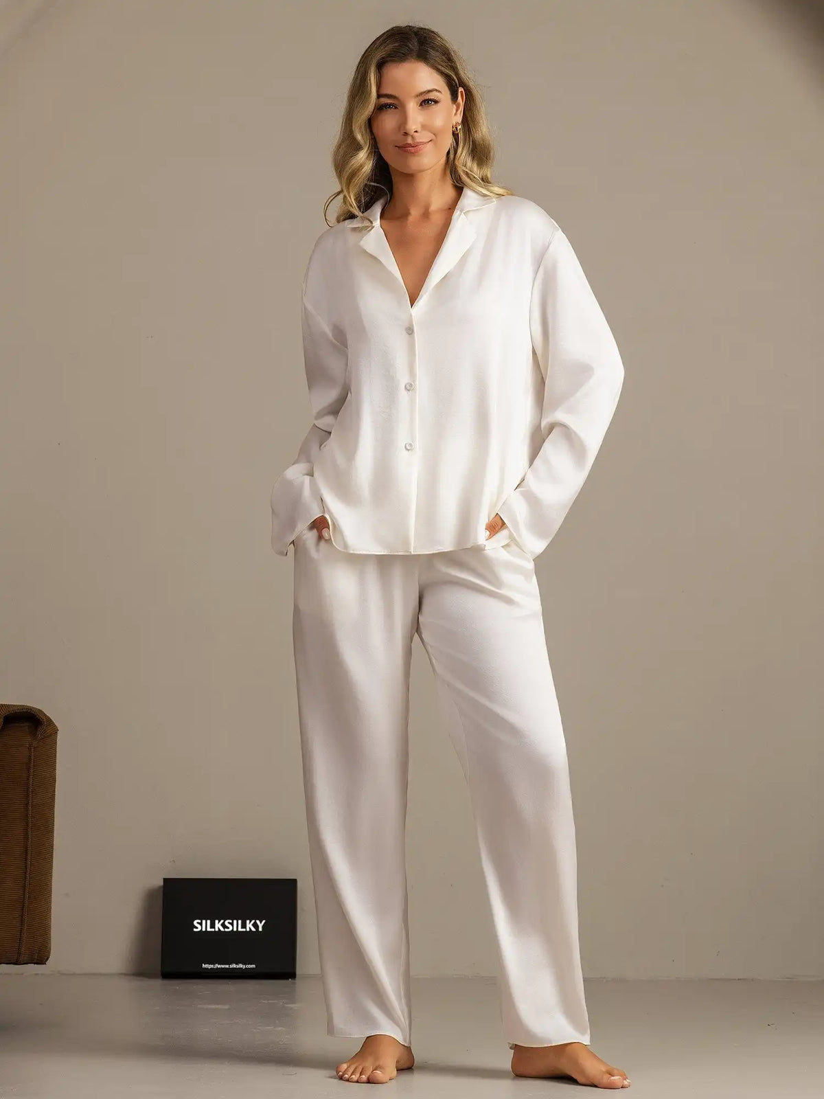 Clearance - 19Momme Washable Silk Long Sleeve Notch Collar Women's Pajamas Set