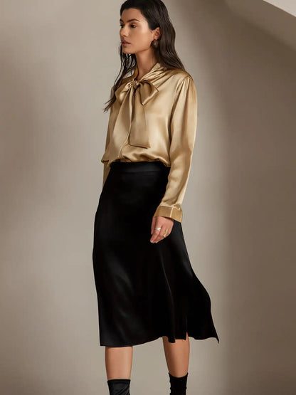 Clearance - 19Momme Silk A Line Long Slit Skirt with Zipper Design