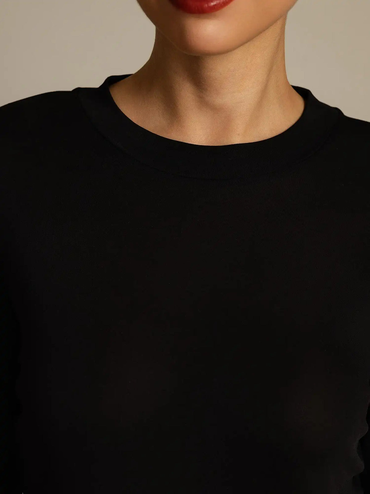 Women's 100% Mulberry Silk Long Sleeve Crew Neck Top