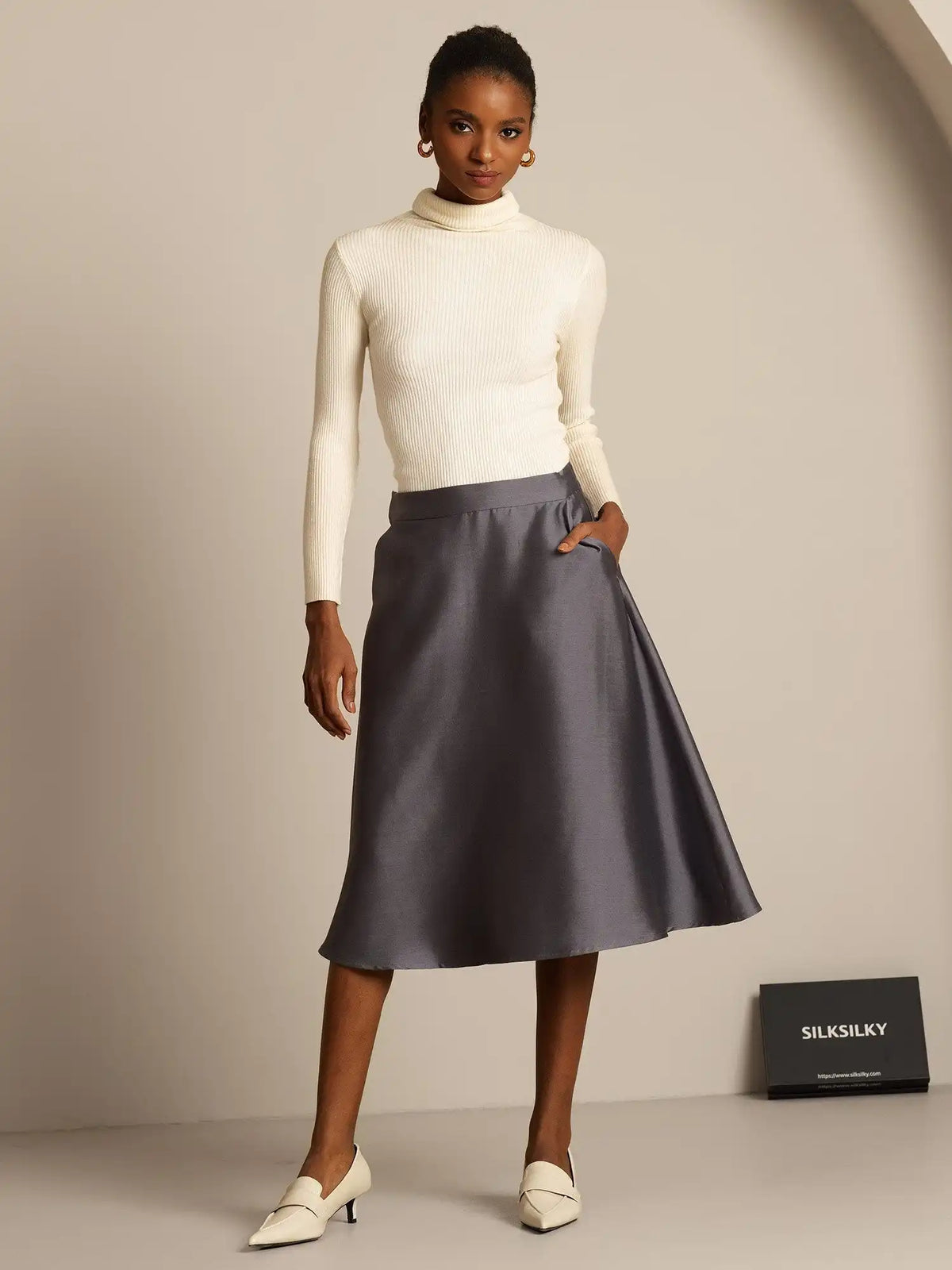 32Momme Silk-Wool Blend  A Line Midi Skirt with Zipper Deign