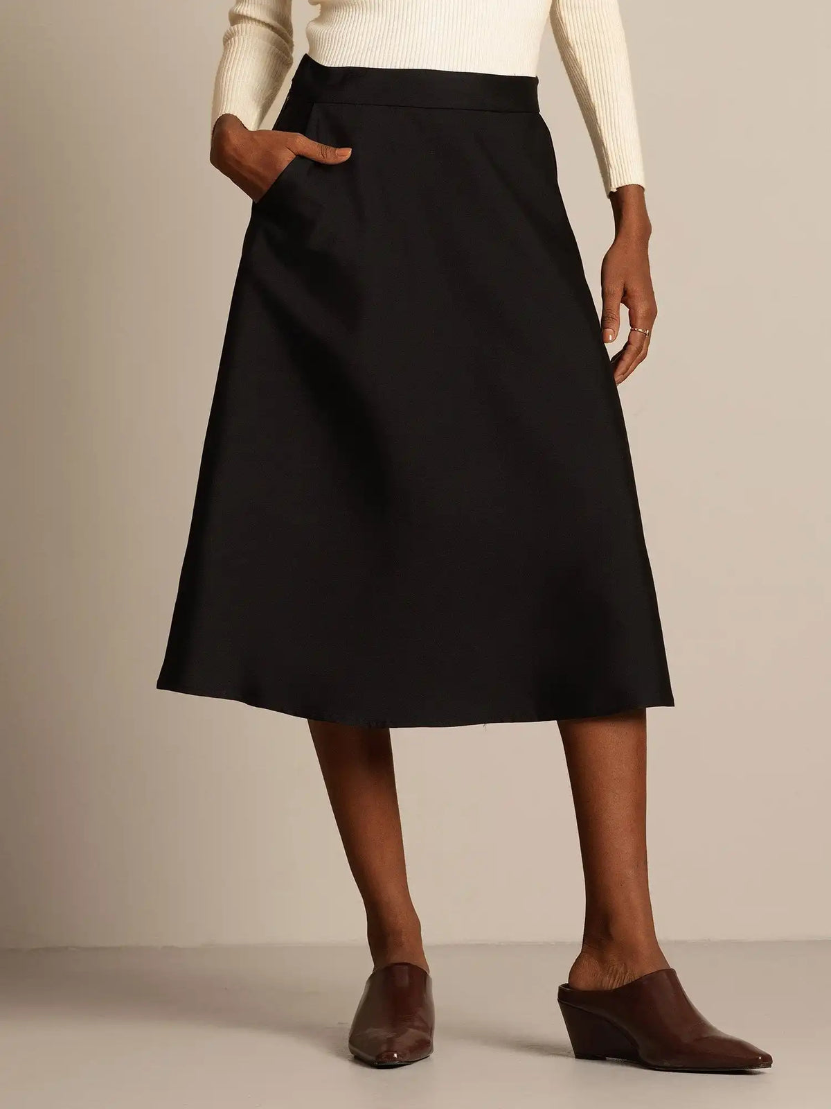 32Momme Silk-Wool Blend  A Line Midi Skirt with Zipper Deign