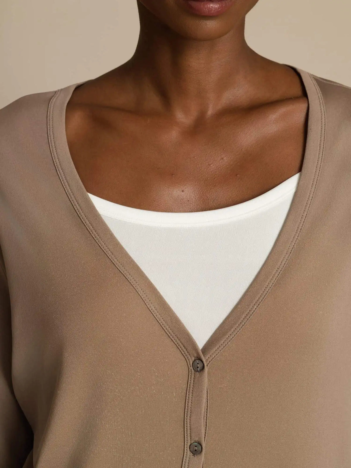 Clearance - 100% Mulberry Silk Women's V-Neck Long Sleeve Basic Cardigan