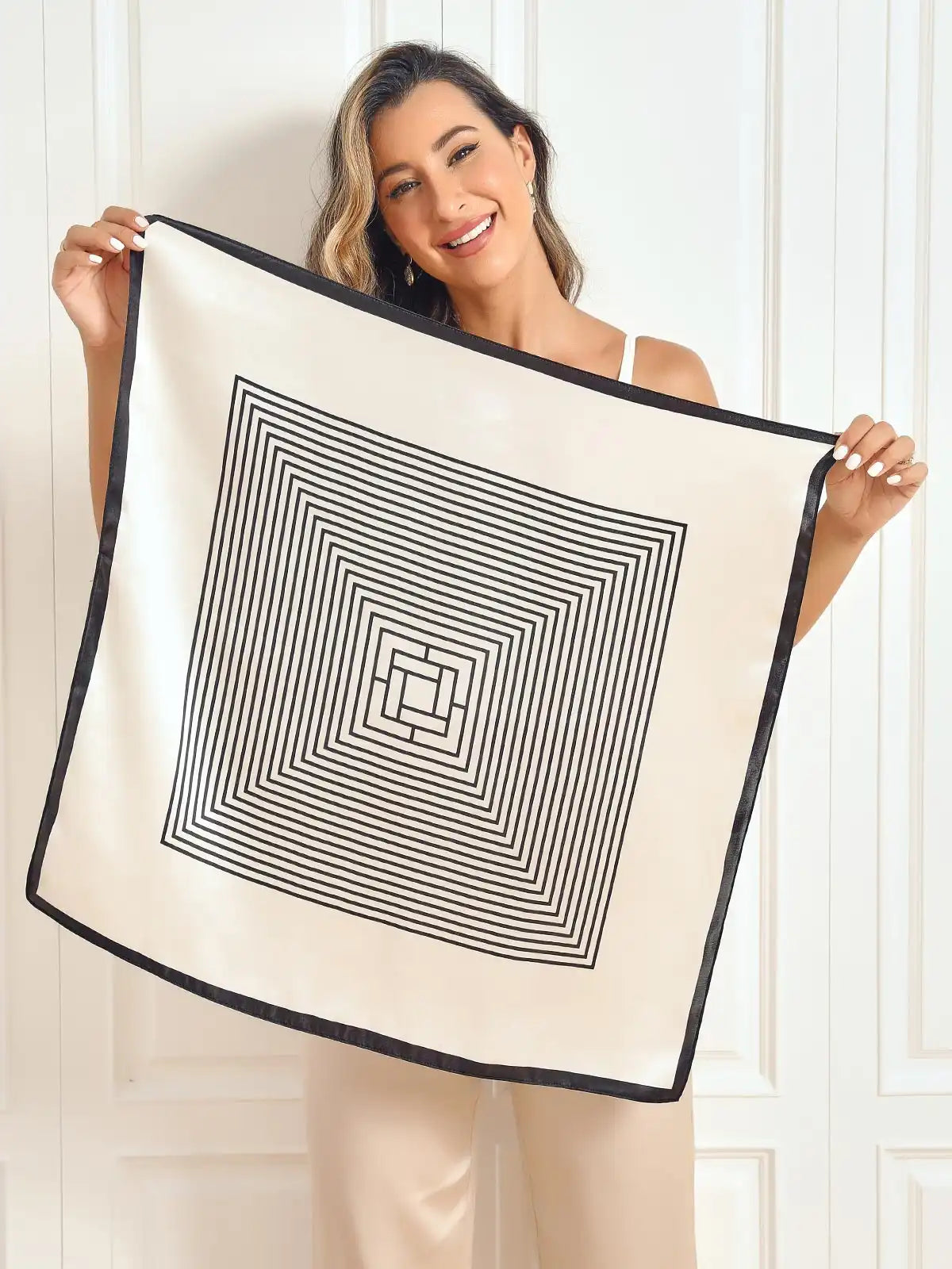 100% Mulberry Silk Printed Square Scarf 68x68cm/26.8