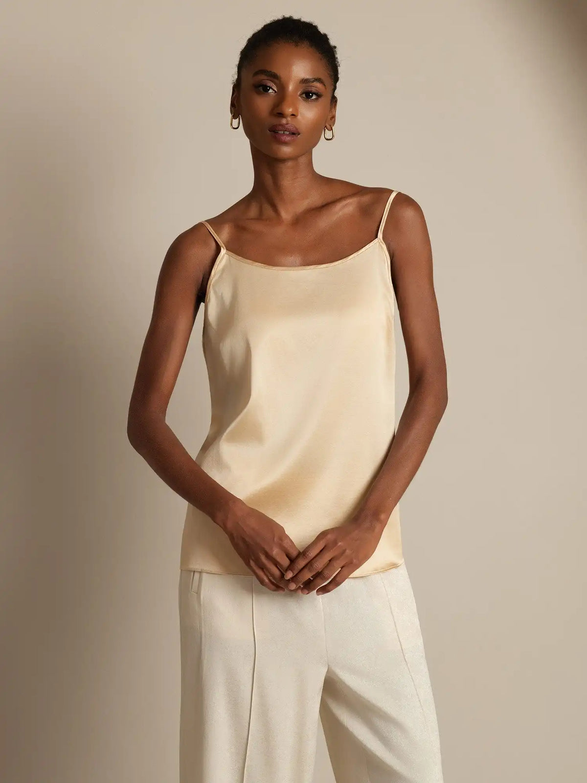 19Momme Silk Spaghetti Strap Round Neck Camisoles